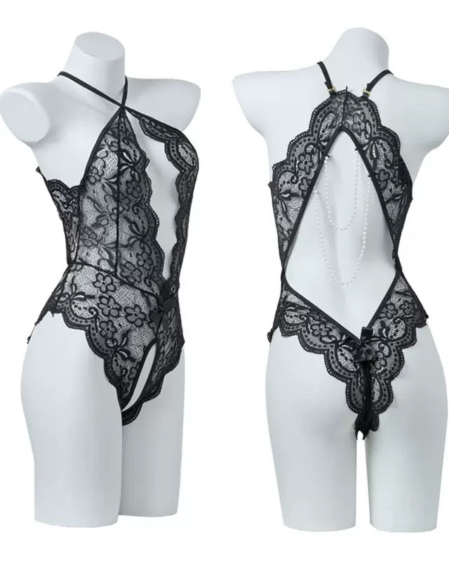 Sexy Lace Open Crotch Tights Pearl Backless Pajamas With Heart Decoration Leg Socks